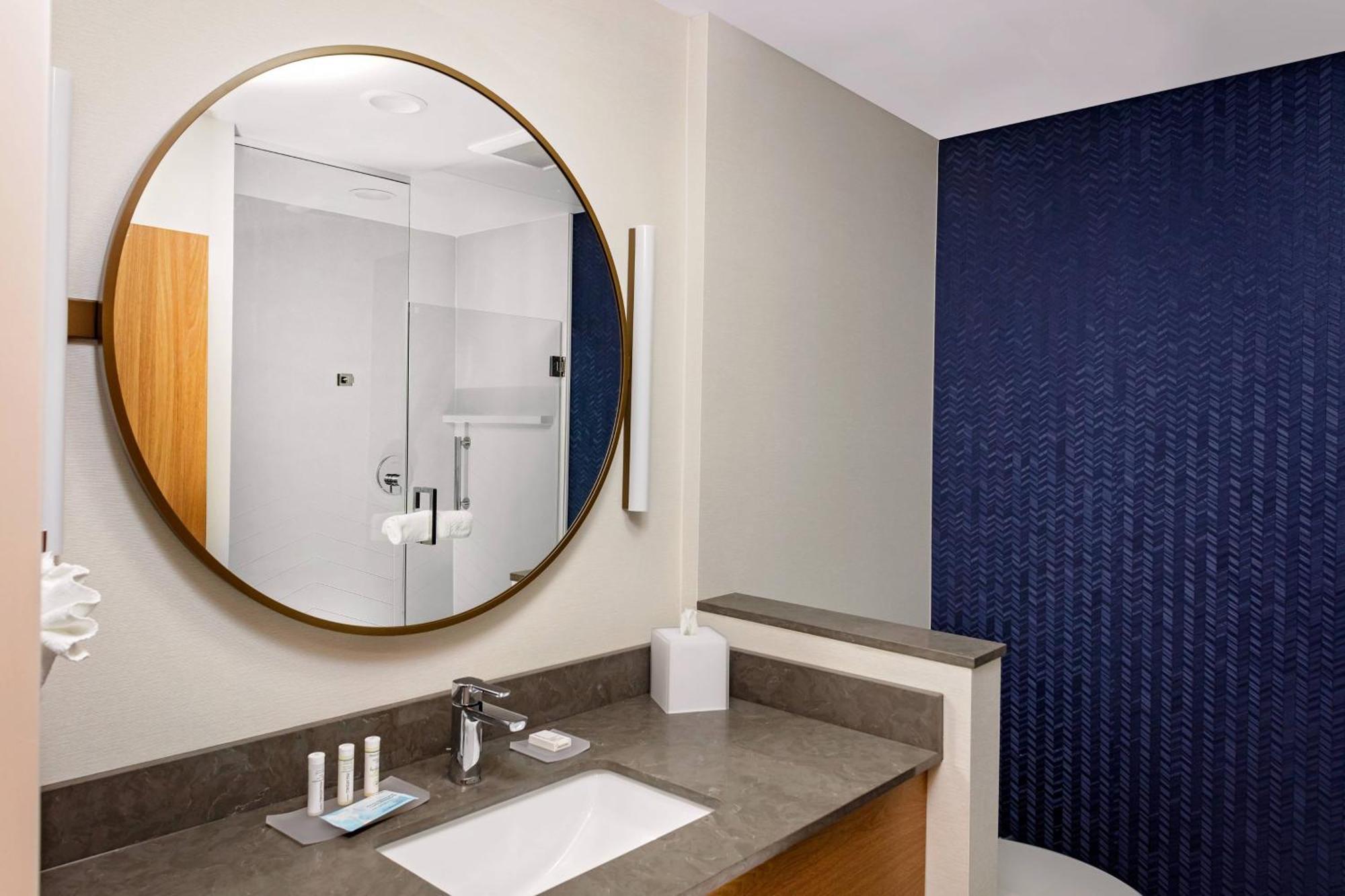 فندق Fairfield By Marriott Port Clinton Waterfront المظهر الخارجي الصورة