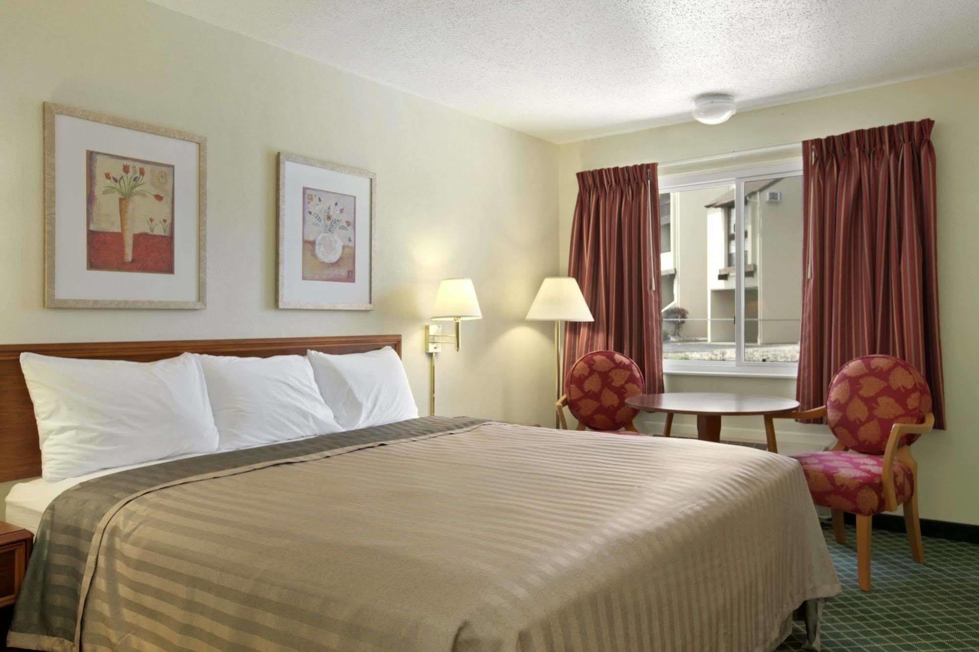 فندق Fairfield By Marriott Port Clinton Waterfront المظهر الخارجي الصورة